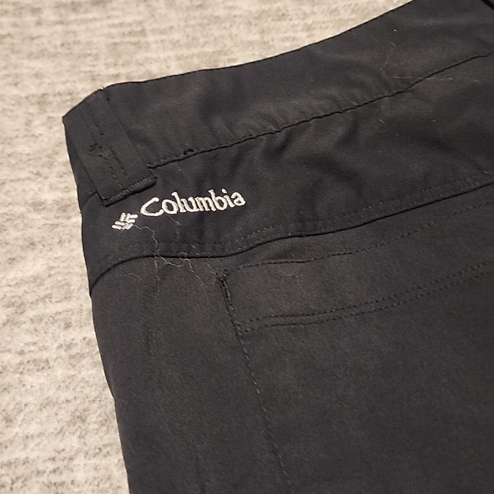 Columbia- Pant  - Picture 2 of 7